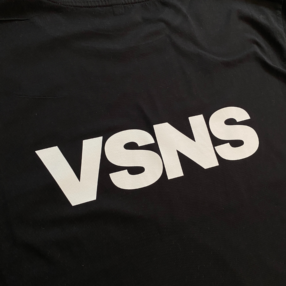 Logo Tee